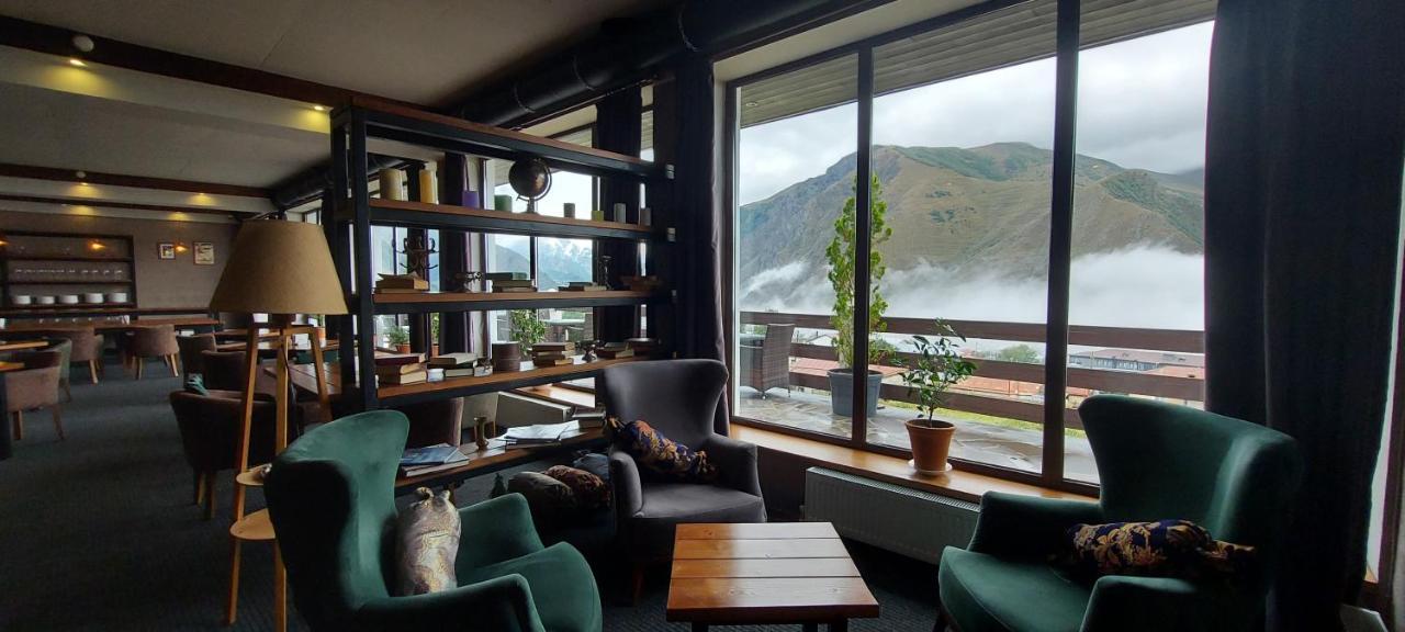 Alpine Lounge Boutique Hotel Stepancminda Zewnętrze zdjęcie