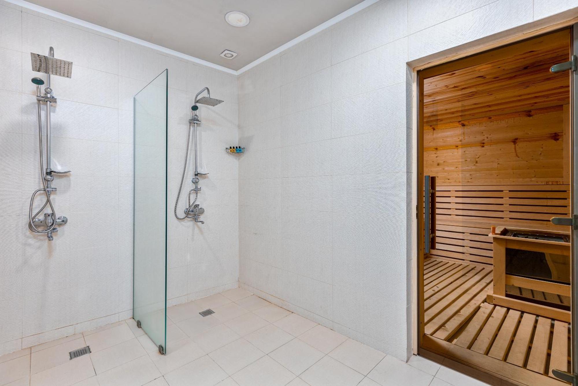 Alpine Lounge Boutique Hotel Stepancminda Zewnętrze zdjęcie